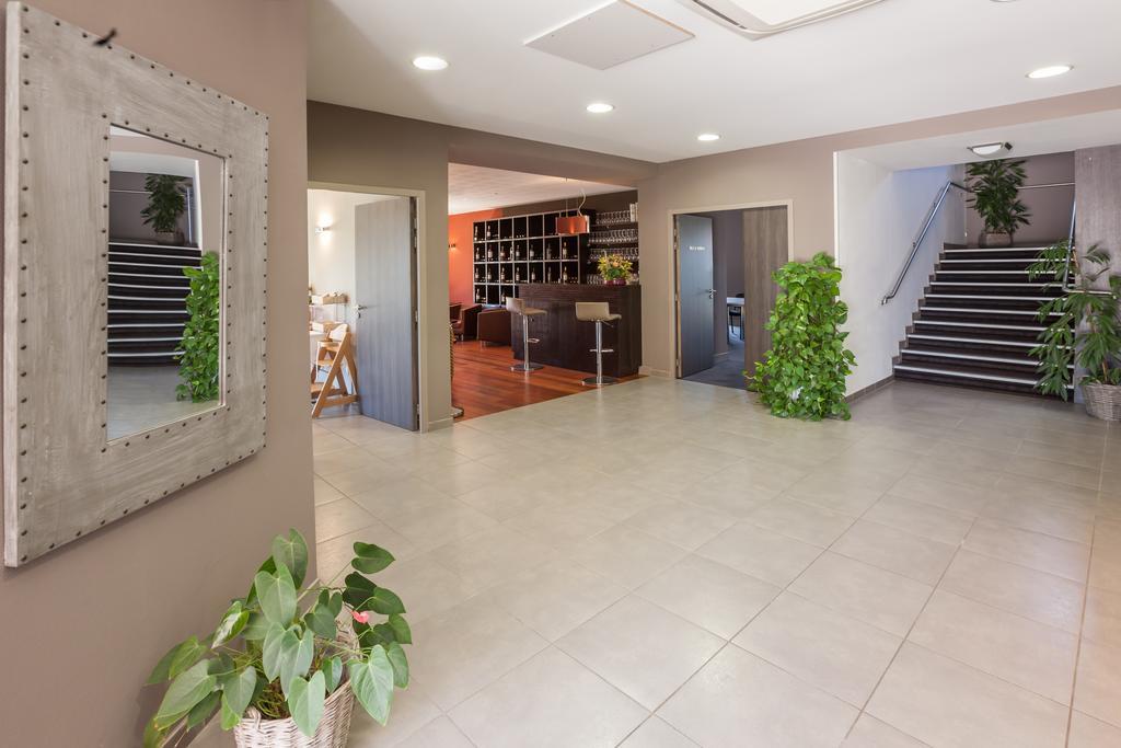 Hotel Alienor Langon  Exterior photo